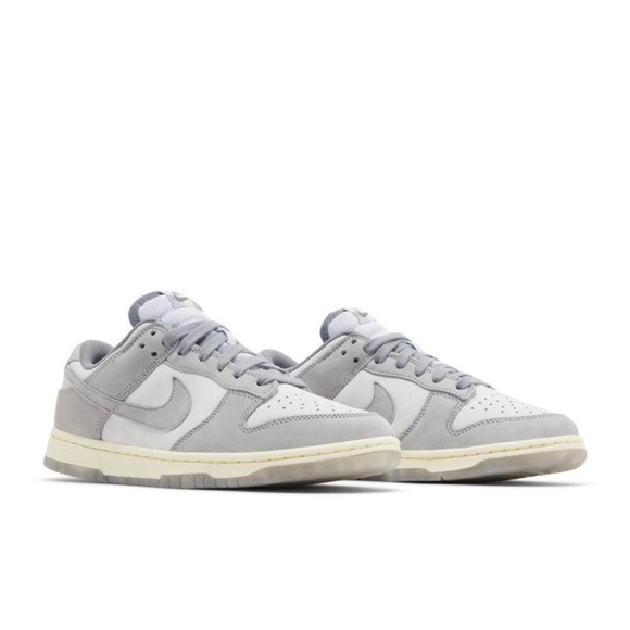 Women’s Nike Dunk Lows - Cool Grey - Picture 2 of 15